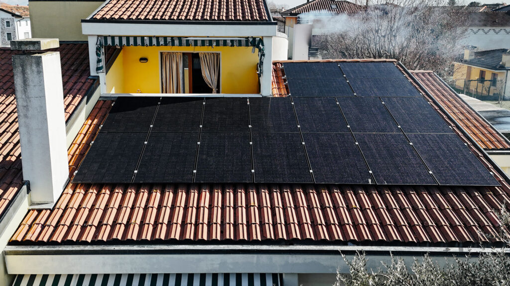  Fotovoltaico Friuli-Venezia Giulia Cordenons, PN