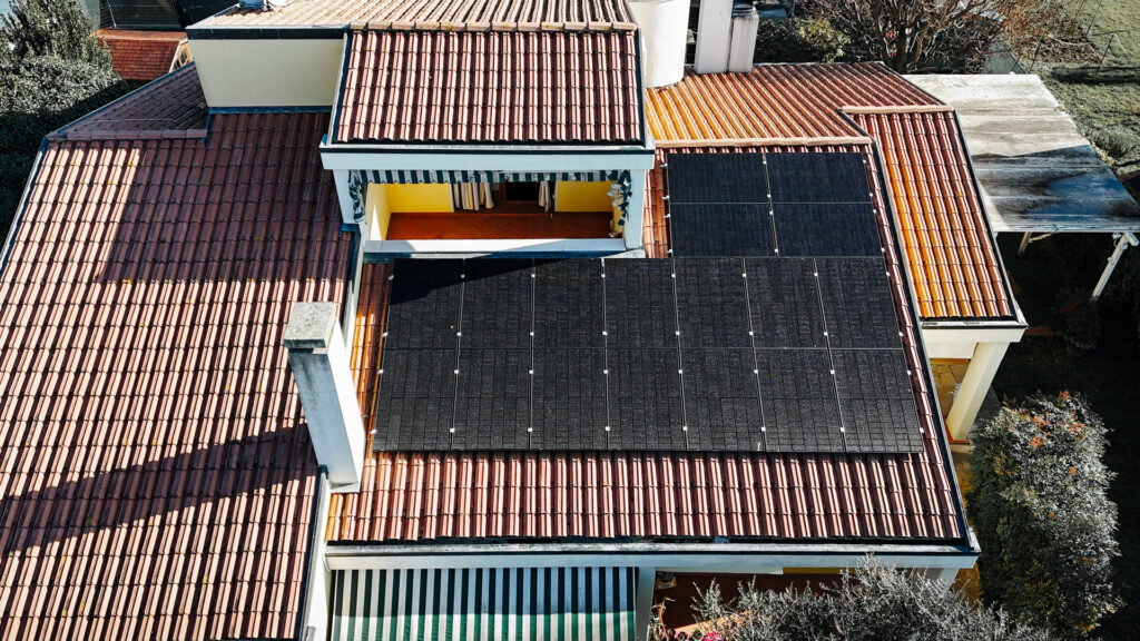  Fotovoltaico Friuli-Venezia Giulia Cordenons, PN