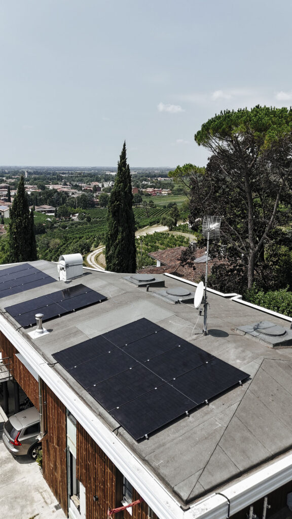  Fotovoltaico Friuli-Venezia Giulia Manzano, UD