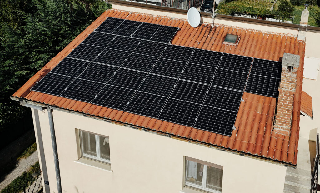  Fotovoltaico Friuli-Venezia Giulia Trieste, TS