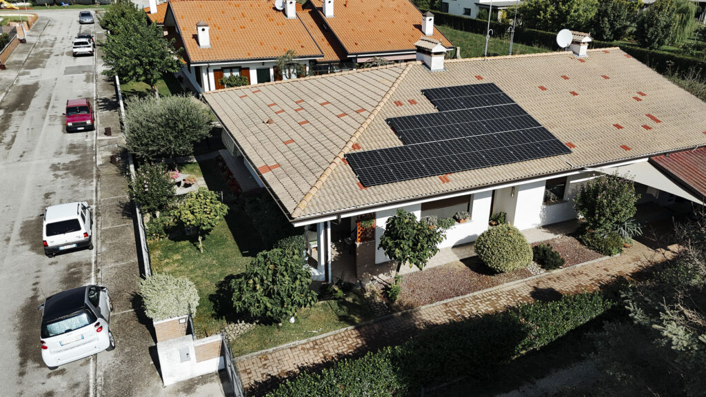  Fotovoltaico Friuli-Venezia Giulia Varmo, UD