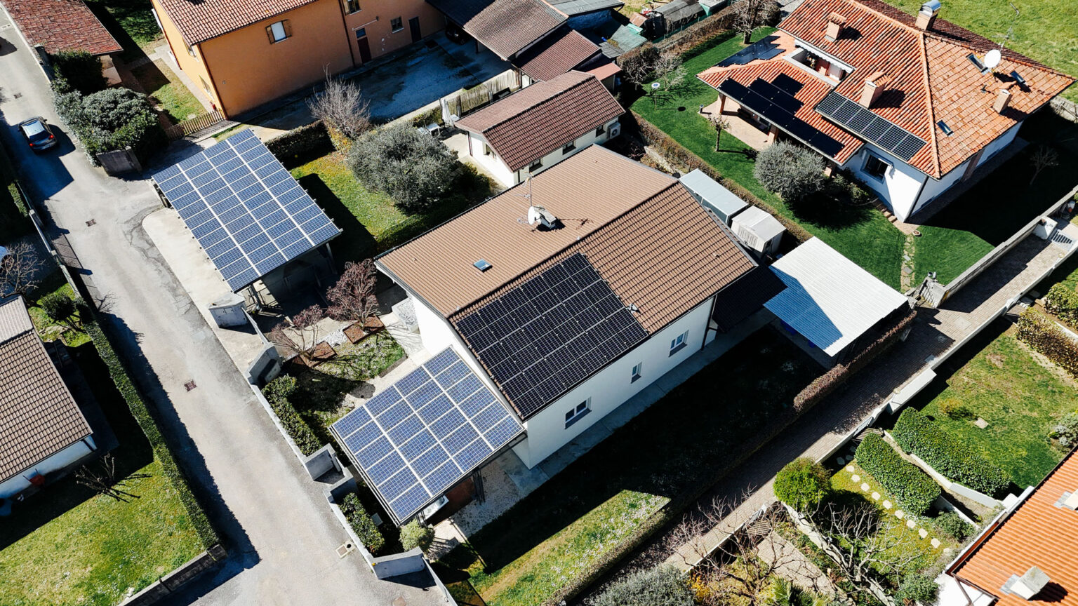 Tabo Energia, Impianto fotovoltaici - 157 – Andrea B.