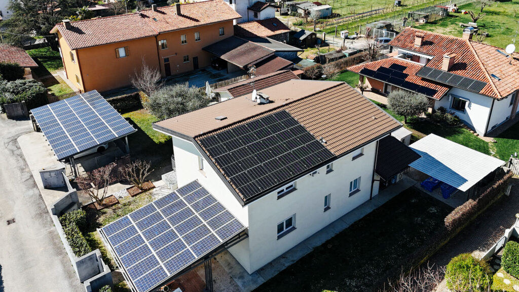  Fotovoltaico Friuli-Venezia Giulia Udine, UD
