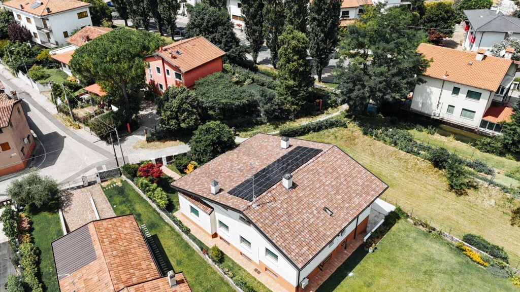  Fotovoltaico Friuli-Venezia Giulia Udine, UD