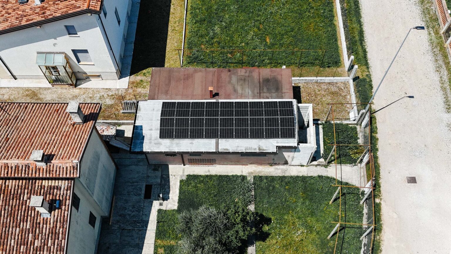 Tabo Energia, Impianto fotovoltaici - 469 – Fabio R.