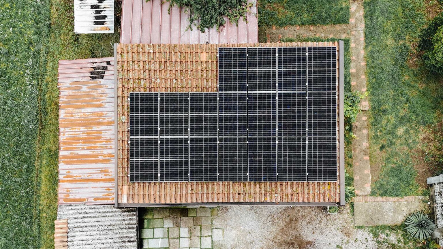 Tabo Energia, Impianto fotovoltaici - 471 – Elena P.