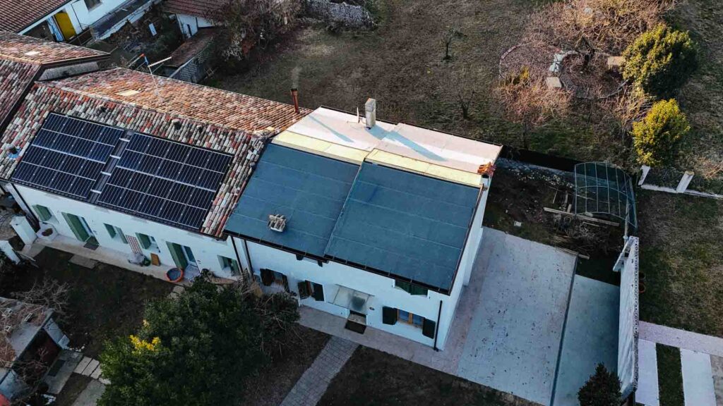  FotovoltaicoTetto Friuli-Venezia Giulia Roveredo in Piano (PN)