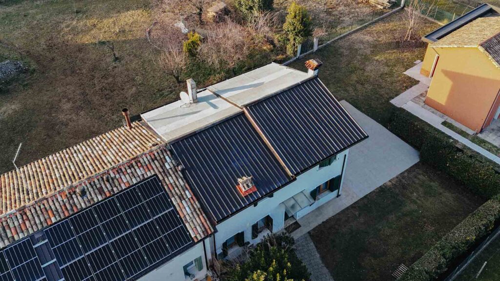  FotovoltaicoTetto Friuli-Venezia Giulia Roveredo in Piano (PN)