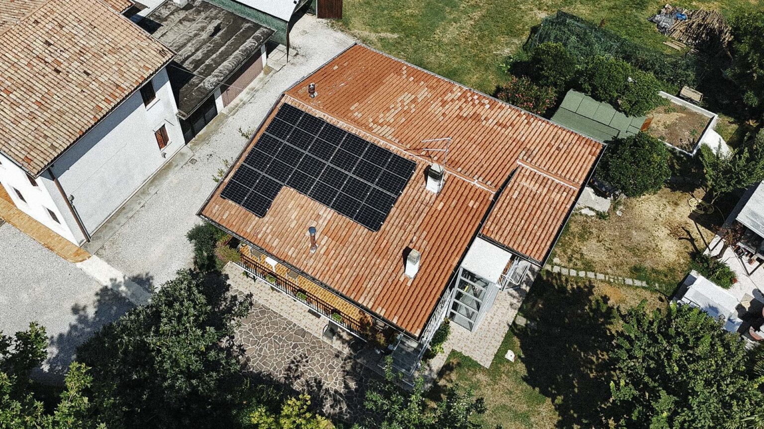 Tabo Energia, Impianto fotovoltaici - 624 – Antonio B.